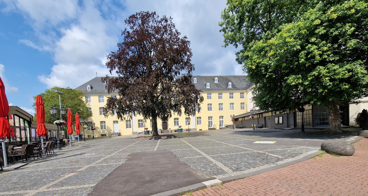 Neugestaltung Kreuzherrenplatz in Brüggen, geplant vom Ingenieurbüro Angenvoort + Barth in Krefeld